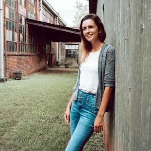 Meet your Posher, Whitney